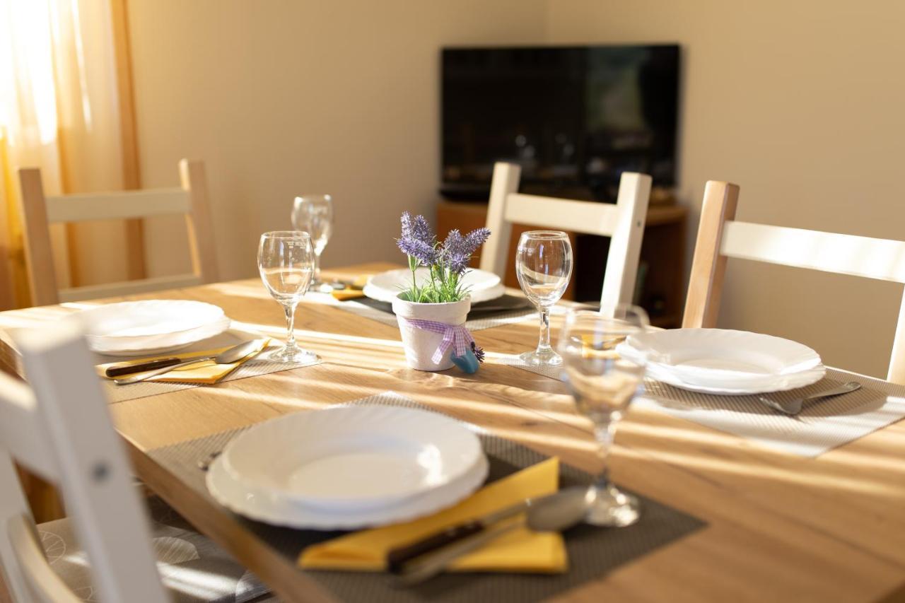 Apartman Doris Milohnici エクステリア 写真