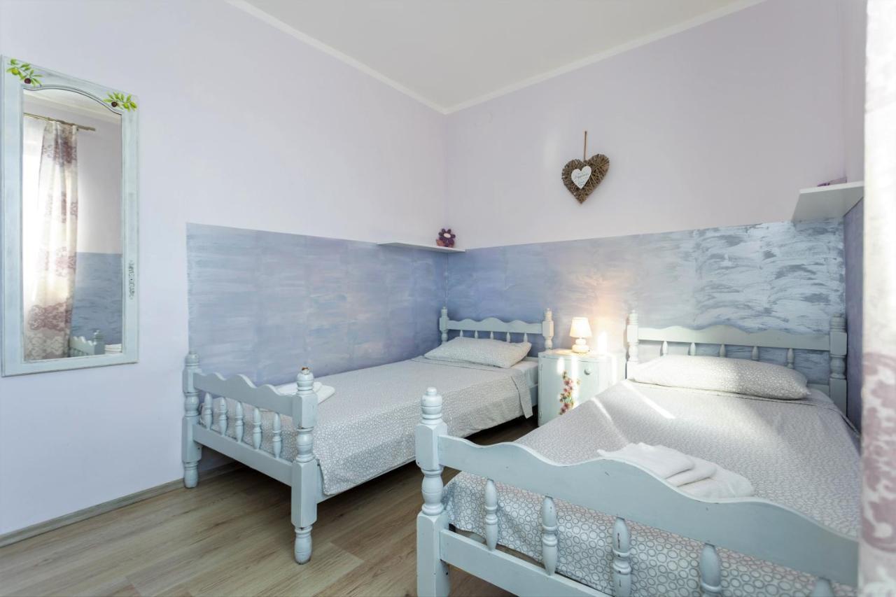 Apartman Doris Milohnici エクステリア 写真