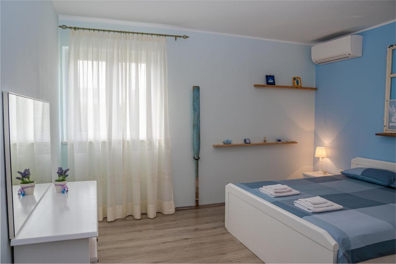 Apartman Doris Milohnici エクステリア 写真